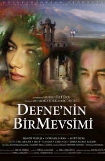 Defne'nin Bir Mevsimi